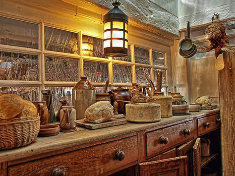 Galley room, HMS VICTORY Lord Nelson, Old Sailing Ships, Hms Victory, Ship Of The Line, Smoked Meats, Clipper Ship, Tall Ship, Sailing Vessel, Green Street