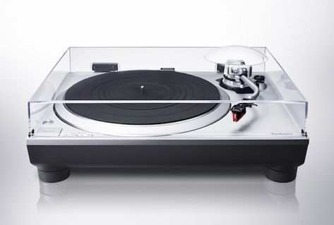 Technics unveils new SL-1500C turntable with built-in phono stage Best Vinyl Record Player, Audio Technica Turntable, Best Record Player, High End Turntables, Audiophile Turntable, Bluetooth Record Player, Stereo Equipment, Direct Drive Turntable, Sleeping Giant