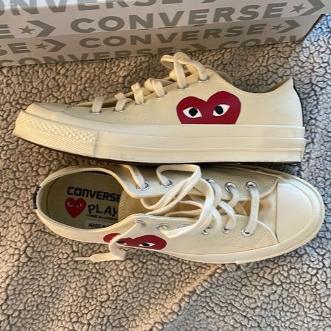 Converse x Comme des Garçons PLAY Chuck 70 - Unisex Converse Play Outfit, Comme Des Garcons Converse Low, Heart Converse, Comme Des Garcons Shoes, Converse X Comme Des Garcons, Converse Play, Play Converse, Play Heart, Garcons Converse