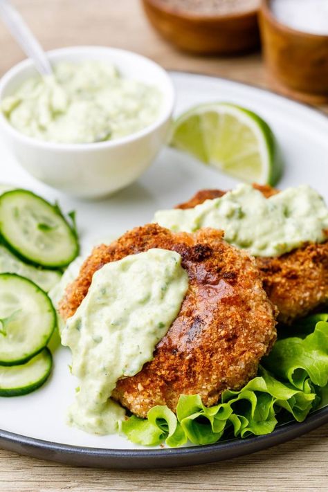 Keto Salmon Cakes with Avocado Lime Dressing (Yum!) - Keto Pots Keto Salmon Cakes, Sauce For Salmon Patties, Salmon Cake, Avocado Lime Dressing, Salmon Burger Recipe, Keto Fish, Maria Emmerich, Keto Salmon, Creamy Avocado Sauce