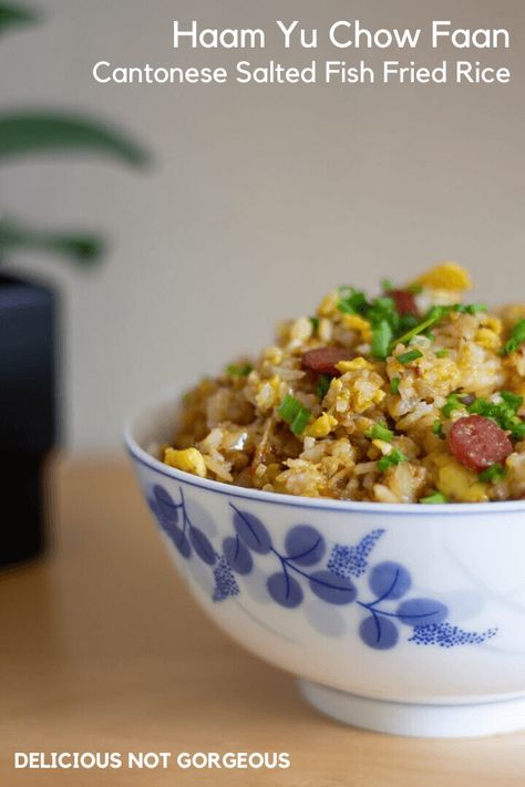 You've probably had fried rice before, but have you had salted fish fried rice? This version is deliciously savory from the salted fish (haam yu) and fatty sausage (lap cheong). #chinese #asian #cantonese #fried rice Cantonese Fried Rice, Fish Fried Rice, Salt Fish Recipe, Lap Cheong, Egg Fried Rice Recipe, Fish Fried, Sweet Potato Gratin, Creamed Kale, Salted Fish