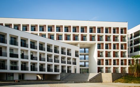 Gallery of Dormitories in Zhejiang University / STI Studio from the Architectural Design & Research Institute of Zhejiang University - 6 New Classical Architecture, Hotel Floor Plan, College Architecture, Commercial And Office Architecture, University Architecture, Architectural Design House Plans, Modern Architects, Student House, Hotel Interior Design