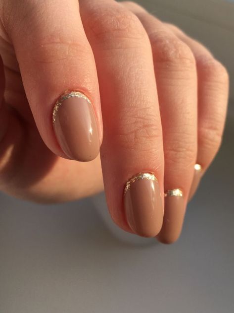 Beige Aesthetic Nails, Beige Nails Aesthetic, Beige Manicure, Vacation Nail Colors, Ongles Beiges, Vacation Nails Beach, Autumn Manicure, Beige Nails, Polish Ideas