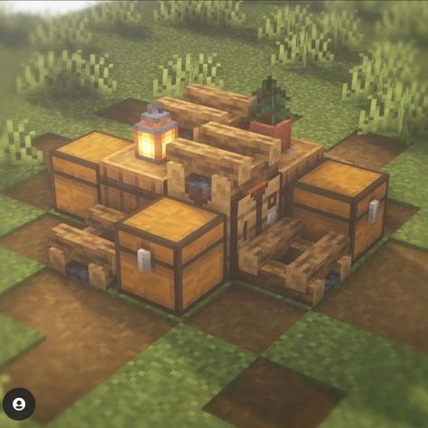 Minecraft Summer Camp Build, Small Builds To Add To Your Minecraft World, Minecraft Camp Site, Crafting Area Minecraft, Minecraft Hammock, Minecraft Village Decorations, Minecraft Space Fillers, Cute Minecraft Builds Easy, Minecraft Spawn Point Ideas