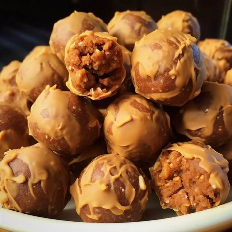 Butterfinger Balls - Life with Susan Butterfinger Balls Recipe, Butterfinger Balls, Christmas Cookie Recipes Holiday, Xmas Recipes, Cinnamon Roll Recipe Homemade, Dessert Truffles, Brittle Recipes, Chocolate Candy Recipes, Recipes Holiday