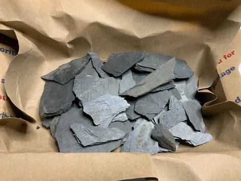 INTERNATIONAL Listing:slate Chips for Mosaic or Crafts. 1 Lbs - Etsy Flower Bed Landscaping, Build A Terrarium, Slate Plate, Slate Rock, Slate Art, Slate Stone, Stone Chips, Clean Slate, Aquarium Decor