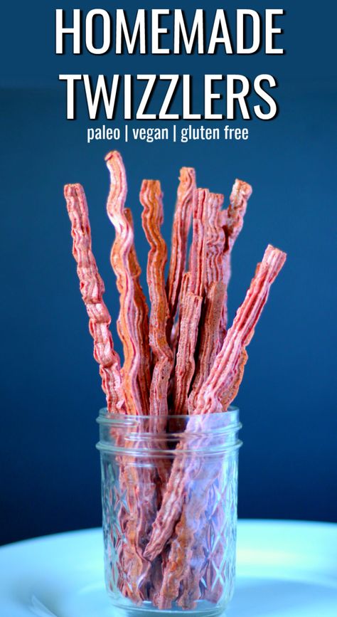 homemade twizzlers Diy Twizzlers, Homemade Twizzlers, Candied Recipes, Dehydrated Candy, Homemade Licorice, Homemade Liquorice, Candy Alternatives, Healthy Candy, Vegan Candies