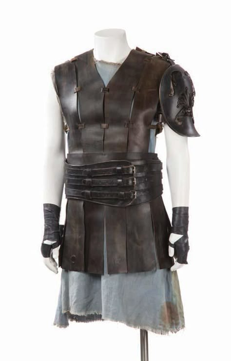 Gladiator 2000, Leather Armour, Costume Armour, Ancient Armor, Armor Clothing, Russell Crowe, Larp Costume, Leather Armor, Hero Costumes