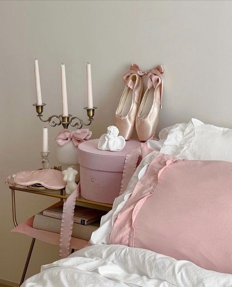 Coquette Clothing, Princess Bedroom, Pretty Pink Princess, Princess Room, Girly Room, Dreamy Room, Trendy Chic, Pink Room, Room Makeover Inspiration