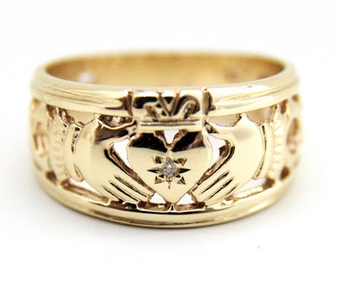 Hey, I found this really awesome Etsy listing at https://www.etsy.com/listing/233269816/claddagh-ring-9ct-gold-diamond-full-band Irish Wedding Rings, Diamond Claddagh Ring, Traditional Ring, Claddagh Ring Wedding, Gold Claddagh Ring, Claddagh Ring, Claddagh Rings, Diamond Set, Ring Diamond