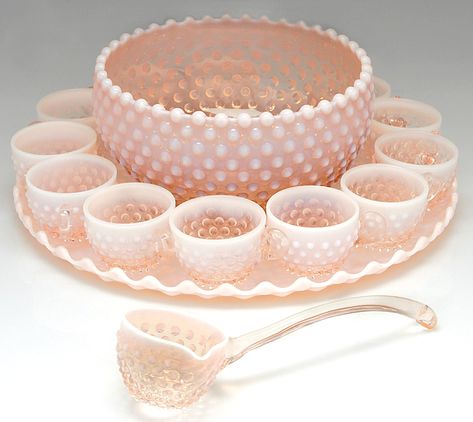 Vintage Pink Hobnail Punch Bowl Set Milk Glass Wedding, Pink Milk Glass, Milk Glass Collection, Bowl Sets, Punch Bowl Set, Pink Punch, Pink Milk, Antique Dishes, Pink Tea