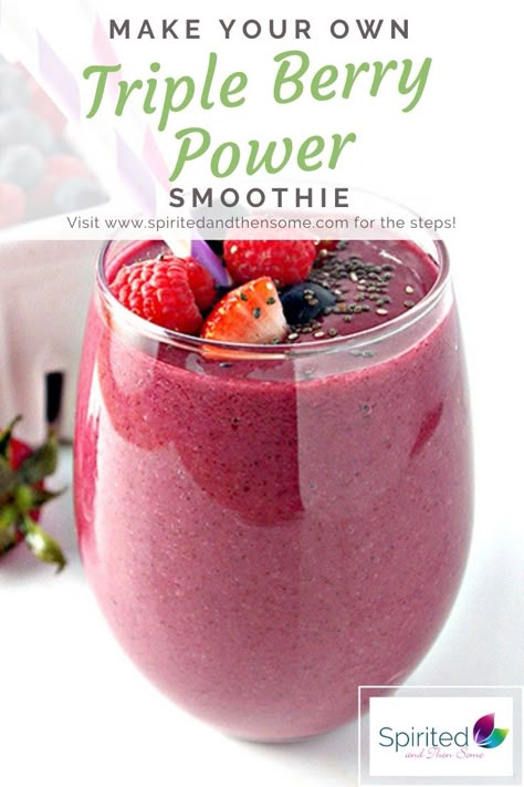 Fruit Juice Smoothie Recipes, Anemic Diet, Frozen Berry Smoothie, Frozen Fruit Smoothie Recipes, Triple Berry Smoothie, Gluten Free Smoothie, Blueberries And Strawberries, Fresh Fruit Smoothies, Dairy Free Smoothies