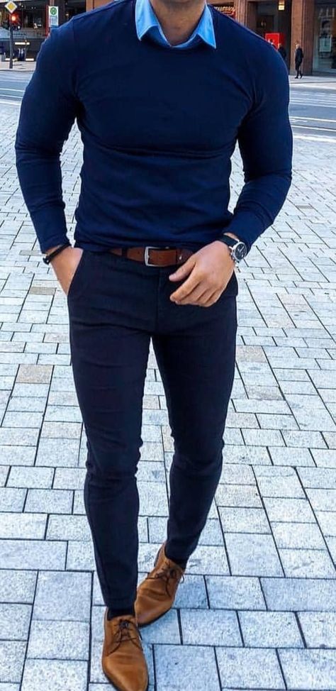 Well Dressed Man Casual, Best Dressed Man Casual, Men’s Dress Clothes For Wedding, Mens Smart Casual Work Outfit, Navy And Gray Mens Outfit, Gentlemen Outfits Casual, Men’s Classic Casual Style, Style For Men In 40s, Dressy Casual Outfits Men Summer