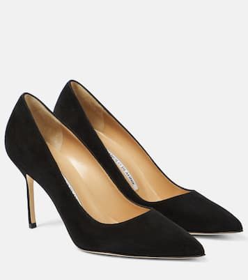 Black Manolo Blahnik Heels, Manolo Blahnik Bb Pump, Turtleneck Sweater Outfit, Manolo Blahnik Heels, Designer Shopping, Black Suede Pumps, Manolo Blahnik Shoes, Suede Pumps, High Heel Pumps