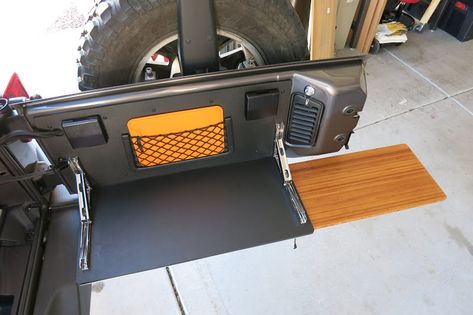 Jeep Wrangler JK DIY Tailgate Table (with blueprints) - Page 2 - Jeep Specific - Offroad Passport Jeep Tailgate Ideas, Diy Jeep Mods, Jeep Tj Interior Mods, Jeep Camping Wrangler, Overlanding Jeep, Jeep Wrangler Accessories Diy, Jeep Wrangler Camping, Jeep Wrangler Diy, Wrangler Interior