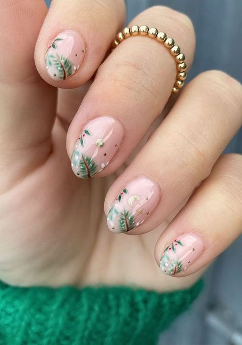 Oval Nails Holiday, Nude Festive Nails, Rustic Christmas Nails, Australian Christmas Nails, Winter Floral Nails, Subtle Christmas Nails Acrylic, Abstract Christmas Nails, Natural Christmas Nails, Christmas Simple Nails