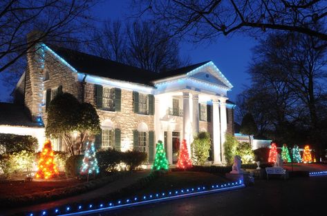 ‘Christmas at Graceland’ Elvis Presley Live Holiday Special Announced – Billboard Christmas At Graceland, Elvis Presley Live, Elvis Presley Christmas, Elvis Presley House, Graceland Memphis, Graceland Elvis, Elvis Presley Graceland, Mormon Temple, Memphis Tennessee