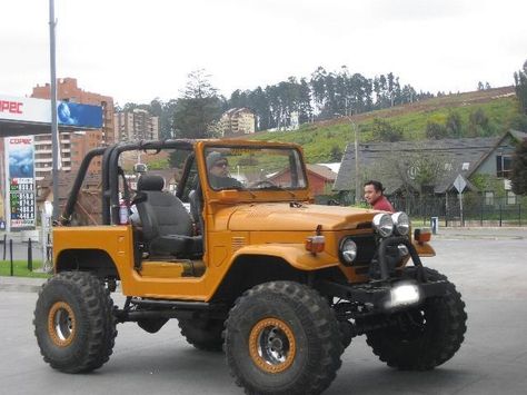 1981 Toyota FJ40 "Cheto" (modified) Toyota Fj40 Modified, Fj40 Landcruiser, Toyota Fj40, Truck Stuff, Suzuki Jimny, My Ride, Toyota Land Cruiser, Land Cruiser, Custom Cars