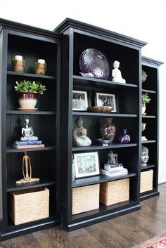 Black Bookshelves Office, Black Bookcase Styling, Diy Bookcase Makeover, Black Bookcases, Black Bookshelves, Bookcase Makeover, Black Bookcase, Bookcase Diy, Decorating Bookshelves