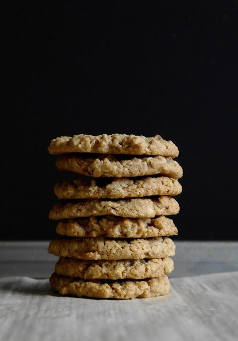 golden raisin & walnut tahini oatmeal cookies | ten.times.tea Tahini Oatmeal, Walnut Oatmeal, Walnut Cookies, Ice Cream Photos, Golden Raisins, Oatmeal Raisin Cookies, Raisin Cookies, Oatmeal Raisin, Dessert Pictures