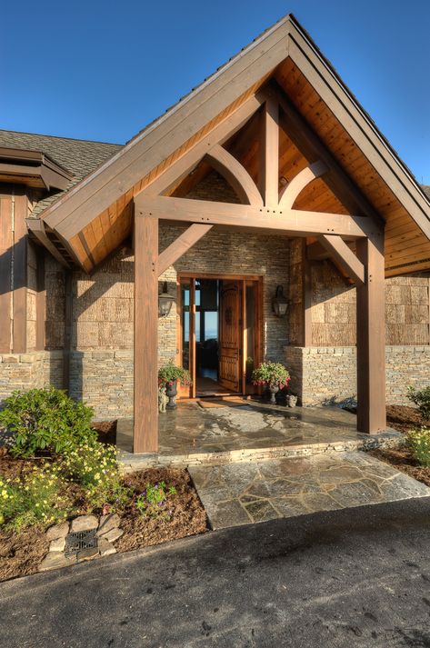 king post truss timber frame entry Timber Frame Pergola, Timber Frame Porch, Backyard Structures, Timber Frame Homes, Casa Exterior, Wood Patio, Front Entrance, Timber Framing, House Entrance