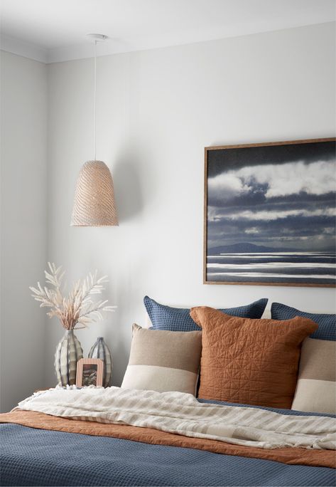 Burnt Orange Bedroom, Tan Bedroom, Light Blue Bedroom, Blue Gray Bedroom, Blue Bedroom Ideas, Beige Bedroom, Bedroom Orange, Brown Bedroom, Gray Bedroom