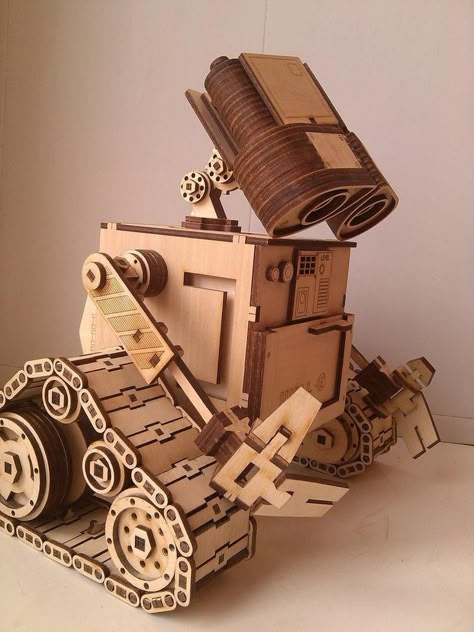 Wall E Robot, Game Wood, Woodworking Tools Workshop, Wooden Toys Plans, Laser Cut Wood Crafts, Cardboard Sculpture, Jigsaw Puzzles For Kids, Wood Games, Laser Art