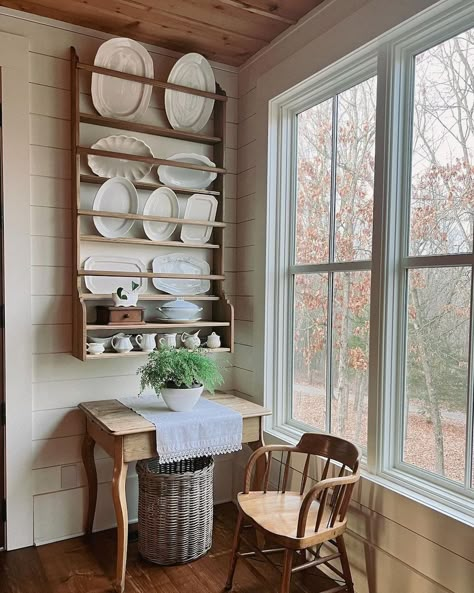 Plate Rack Wall, Plate Shelves, Cottage Dining Rooms, Custom Bathroom Vanity, Plate Rack, Custom Plates, French Country Kitchen, Antique Plates, White Dishes