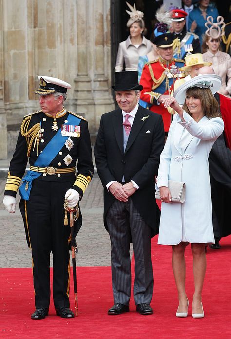 Prince Charles, Michael and Carole Middleton following the Royal Wedding of Prince William and Catherine Middleton at Westminster Abbey, April 29, 2011. Royal Wedding 2011, William Kate Wedding, Kate Und William, Prince William Et Kate, William E Kate, Middleton Wedding, Diana Williams, Carole Middleton, Kate Middleton Wedding