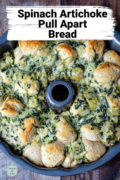 Spinach artichoke pull apart bread in a bundt pan. Spinach Artichoke Pull Apart Bread, Spinach Dishes, Snacks For A Party, Pull Apart Recipes, Savory Rolls, Artichoke Bread, Bundt Pan Recipes, Spinach Bread, Bread Pull Apart Recipes