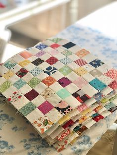 Scrap Squares Quilts, Patchwork Crafts Fabric Scraps, Scrappy Crumb Quilt Patterns, Scrap Quilt Squares, Quilts From Old Clothes, Postage Stamp Quilts Ideas, Quilt Blocks From Scraps, Scrap Quilts Fabric, Quilt Made From Scraps