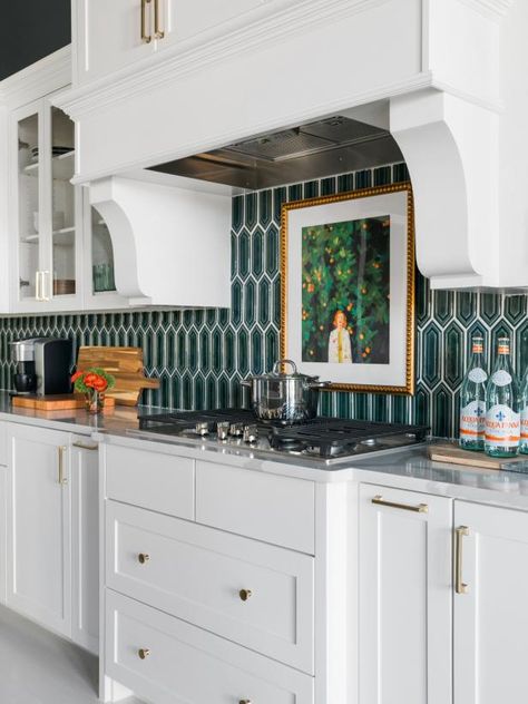 30 Creative Subway Tile Backsplashes | Subway Tile Ideas for Kitchens | HGTV Hex Backsplash, Backsplash Colors, Bold Backsplash, White Bathrooms, Remodel House, Slate Floor, Green Backsplash, Green Vanity, Floor Designs