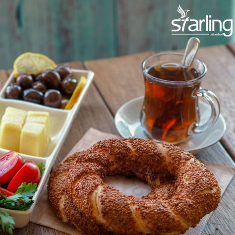 Turkish Street Food, Famous Street Food, Turkish Breakfast, Turkish Tea, Starling, So Delicious, Try It, Street Food, Tea Time