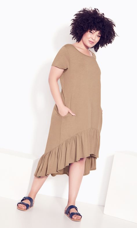 Simple Summer Style, Party Dress Sale, Curve Fashion, Plain Dress, Review Dresses, Mini Dresses Summer, Female Fashion, Plus Size Dress, Ruffle Dress