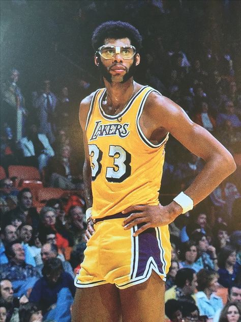 C Kareem Abdul-Jabbar Showtime Lakers, Abdul Jabbar, Kareem Abdul, Lakers Basketball, Kareem Abdul Jabbar, Basketball Photography, Nba Championships, Nba Legends, Sport Icon