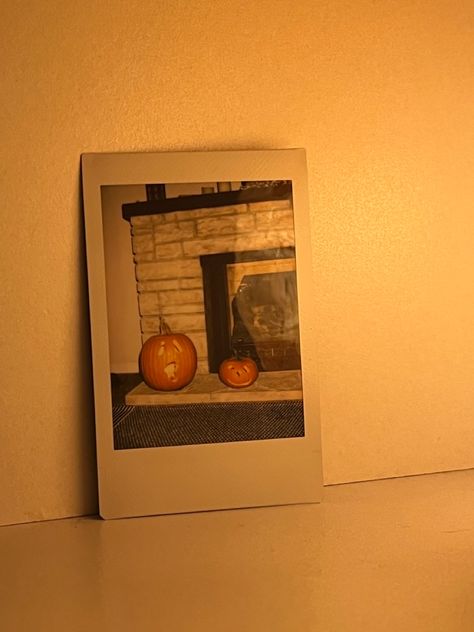 Pumpkin aesthetic polaroid halloween Fall vibes cute Halloween Fall Hobbies, Halloween Polaroid, Fall Sleepover, Fall Goals, Couple Halloween, Fall Aesthetic, Hallows Eve, Halloween Pumpkin, Jack O Lantern