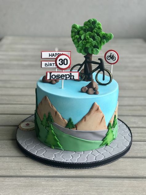 Mountain Bike Cake, Running Cake, Cycling Cake, Bicycle Cake, Bike Cake, Mountain Cake, Rodjendanske Torte, Bike Cakes, Buttercream Cake Designs