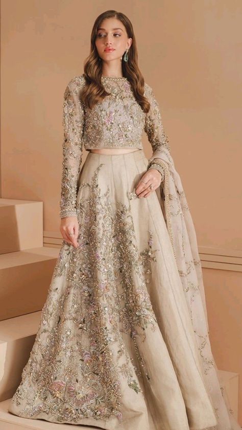 Modest Lehenga Pakistani Bridal, Pakistani Style Lehenga, Pakistani Gowns Dresses Party Wear, Fancy Traditional Dresses, Indian Wedding Dresses Simple, Walima Outfits For Bride, Modest Lehenga Designs, Lehenga Designs Simple Modest, Nikkah Lehnga