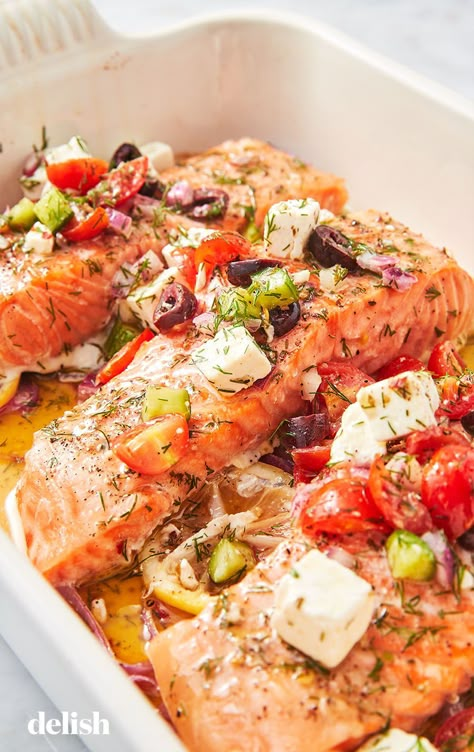 This Greek Salmon Is Definitely Instagram-Worthy Delish Greek Salmon Recipe, Salmon Keto, Greek Salmon, Baked Fish Recipe, Best Fish Recipes, Keto Fish, Tilapia Fish, Fish Recipes Baked, Seafood Dinners