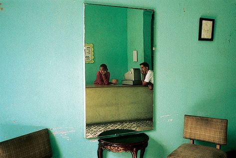 Lise Sarfati, Alex Webb, Film Inspiration, Color Film, Framing Photography, Cinematic Photography, Documentary Photography, 인물 사진, Photojournalism