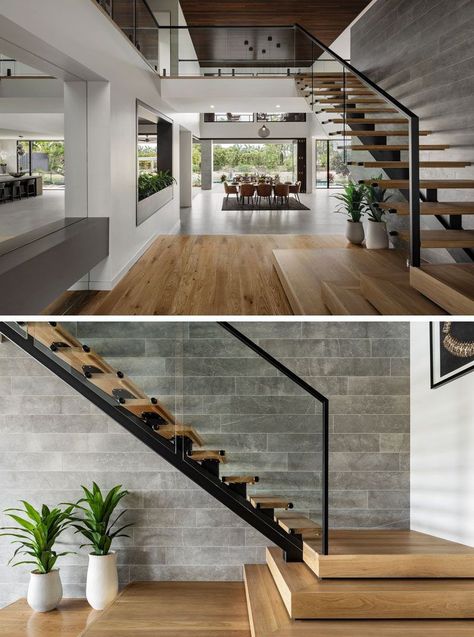 Wood stairs with a steel frame lead up to the second floor of this modern house, where there's a bridge connecting the bedrooms. #Stairs #StairDesign #ModernStairs #casasmodernas Tan Living Room, Minimalist Living Room Decor, Simple Interior Design, Stairway Design, Stairs Design Modern, Hal Decor, Home Stairs Design, Modern Stairs, Simple Interior