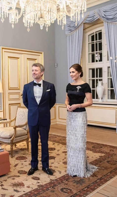 King Frederik and Queen Mary hosted the Council of State dinner – The Real My Royals New My Royals, Royal Jordanian, State Dinner, Denmark Royal Family, Royalty Fashion, Danish Royalty, Danish Royal Family, Danish Royals, European Royalty