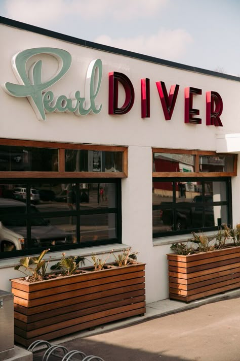 Pearl Diver Pearl Diver, Nashville Food, Nashville Restaurants, Nashville Vacation, Restaurants To Try, Tennessee Travel, East Nashville, Nashville Trip, Nashville Bachelorette