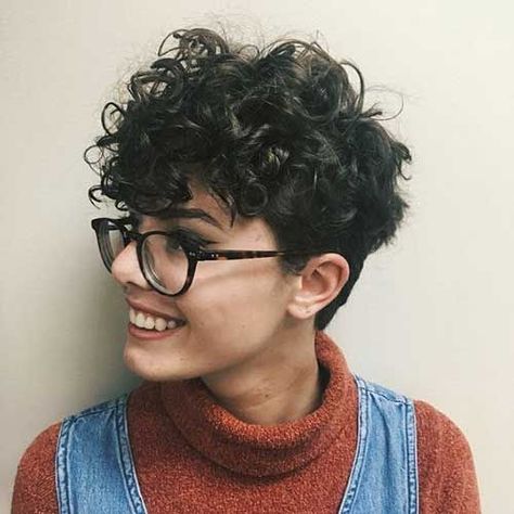 Curly Pixie Haircuts, Wedge Hairstyles, Hairstyle Tutorials, Long Hairstyle, Short Curly Haircuts, Short Curls, Haircuts For Curly Hair, Easy Hairstyle, Best Short Haircuts