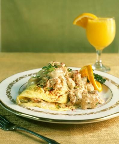 Seafood Omelette Recipe, Seafood Omelette, Court Of Two Sisters, Omlet Recipes, Louisiana Woman, Lemon Chicken Piccata, Nouvelle Orleans, Louisiana Kitchen, Omelets Recipe