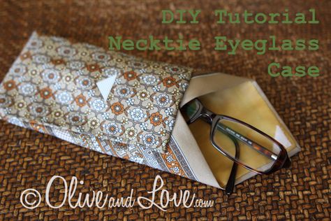 Neck Tie Crafts, Recycler Diy, Homemade Gifts For Men, Necktie Projects, Tie Projects, Necktie Crafts, Old Ties, Handmade Gifts For Men, Tie Quilt