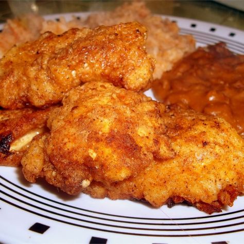 Easy Mexican Fried Chicken Mexican Fried Chicken, Taco Season, Mexican Fries, Pan Fried Chicken Breast, Homemade Fried Chicken, Fried Chicken Recipe, Pan Fried Chicken, Fried Chicken Breast, Chicken Cacciatore