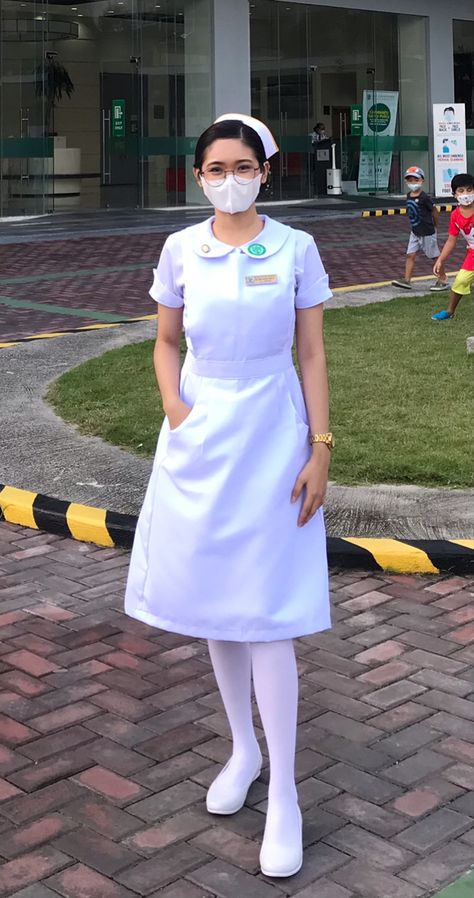 Nurses Dress Uniform Style, Nurse Attire, Scrub Dress, Nurse Clothes, Pantyhose Outfit, Nurse Dress Uniform, Nurse Outfit, Nursing School Motivation, Skirt Streetwear