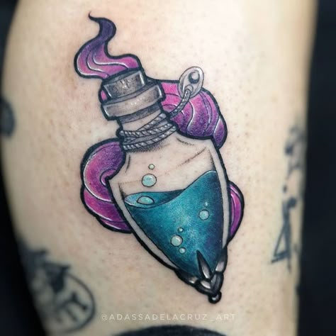 Potion Drawing, Potion Tattoo, Mana Potion, Health Potion, Tree Frog Tattoos, Jewel Tattoo, Petit Tattoo, Bottle Tattoo, Bottle Drawing