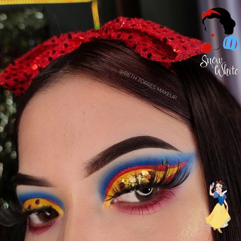 Snow White Inspired Makeup, Snow White Makeup Looks, Snow White Halloween Makeup, White Face Makeup, Snow White Makeup, Girl Halloween Makeup, Disney Princess Makeup, Disney Princess Nails, White Face Paint